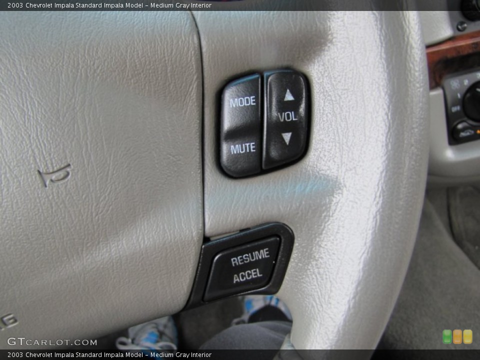 Medium Gray Interior Controls for the 2003 Chevrolet Impala  #72679384