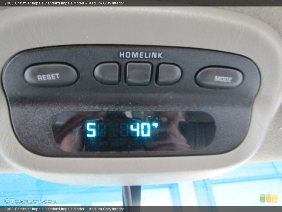 Medium Gray Interior Controls for the 2003 Chevrolet Impala  #72679513