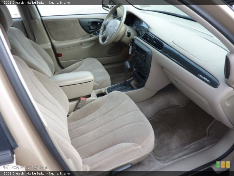 Neutral Interior Front Seat for the 2001 Chevrolet Malibu Sedan #72680026