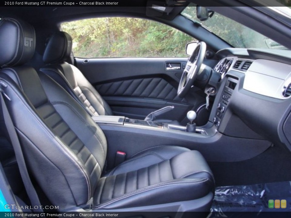 Charcoal Black Interior Photo for the 2010 Ford Mustang GT Premium Coupe #72683587