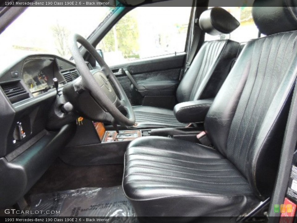 Black Interior Photo for the 1993 Mercedes-Benz 190 Class 190E 2.6 #72689963