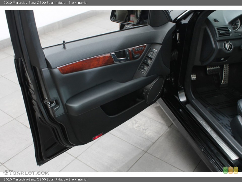 Black Interior Door Panel for the 2010 Mercedes-Benz C 300 Sport 4Matic #72691081