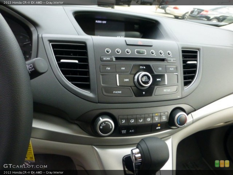 Gray Interior Controls for the 2013 Honda CR-V EX AWD #72701635