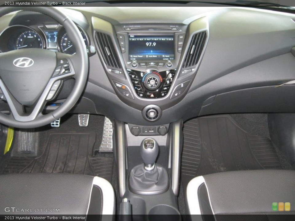 Black Interior Dashboard for the 2013 Hyundai Veloster Turbo #72709607
