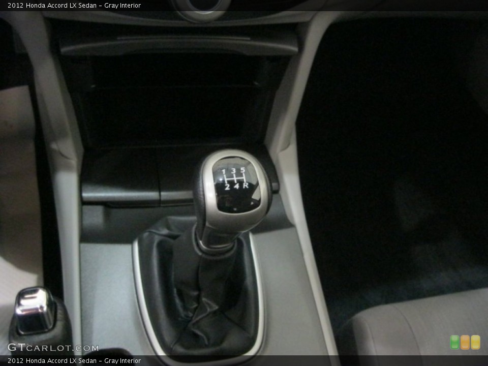 Gray Interior Transmission for the 2012 Honda Accord LX Sedan #72725987