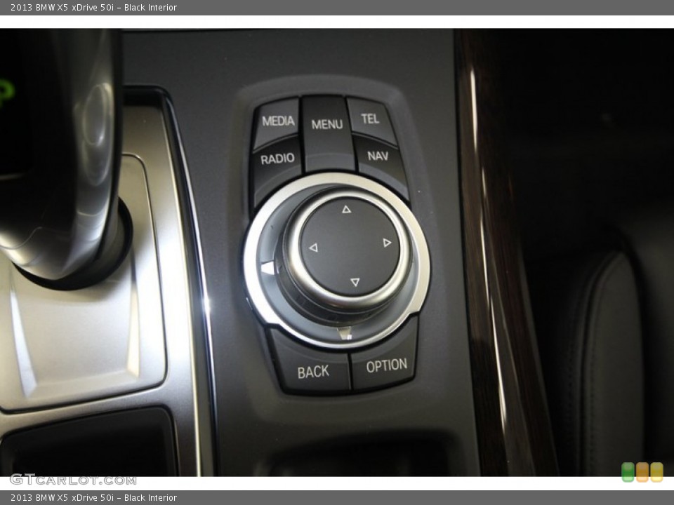 Black Interior Controls for the 2013 BMW X5 xDrive 50i #72727718