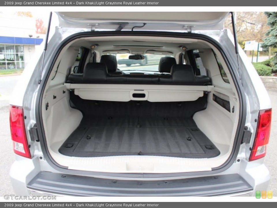 Dark Khaki/Light Graystone Royal Leather Interior Trunk for the 2009 Jeep Grand Cherokee Limited 4x4 #72736207