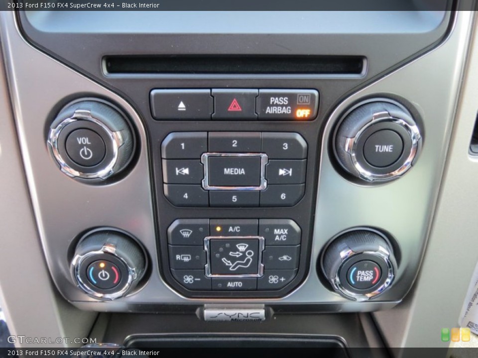 Black Interior Controls for the 2013 Ford F150 FX4 SuperCrew 4x4 #72743195