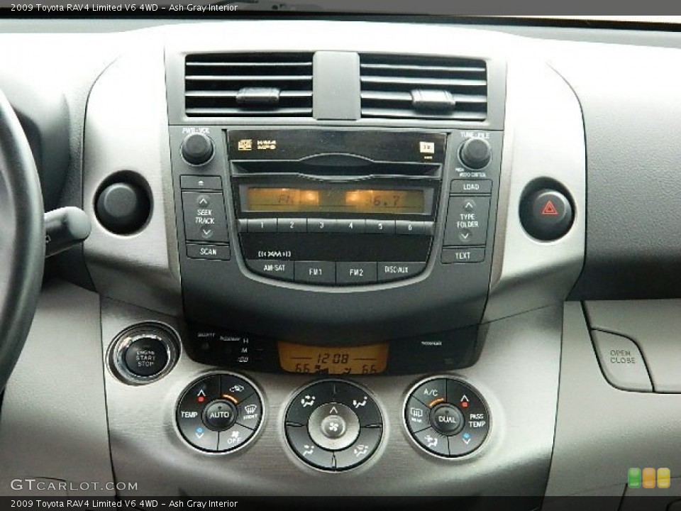 Ash Gray Interior Controls for the 2009 Toyota RAV4 Limited V6 4WD #72743525