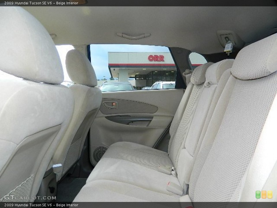 Beige Interior Photo for the 2009 Hyundai Tucson SE V6 #72743849