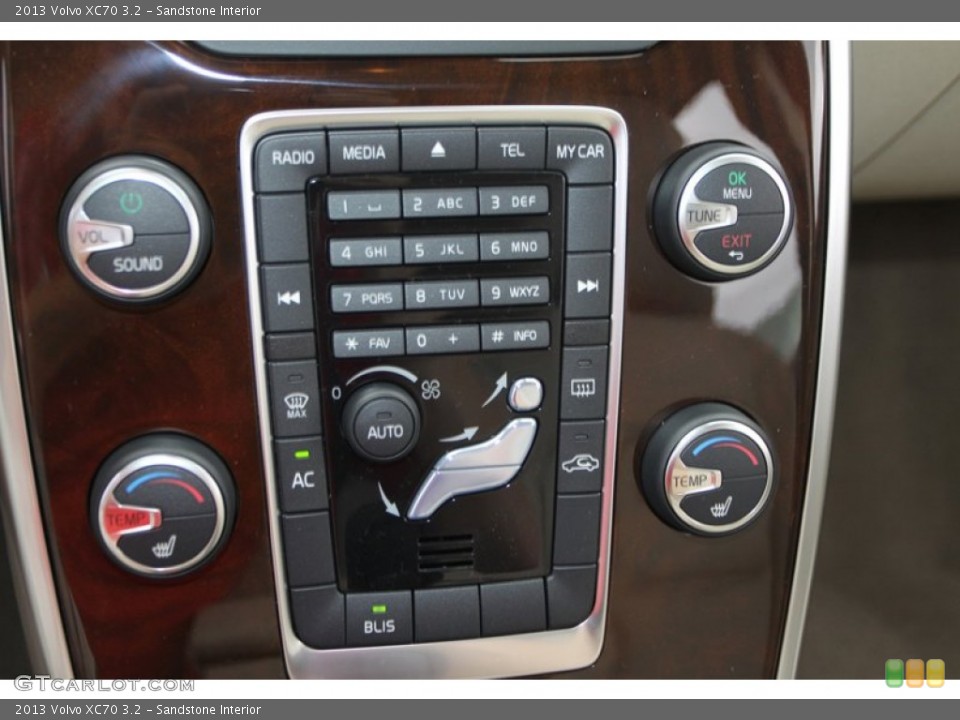 Sandstone Interior Controls for the 2013 Volvo XC70 3.2 #72746528