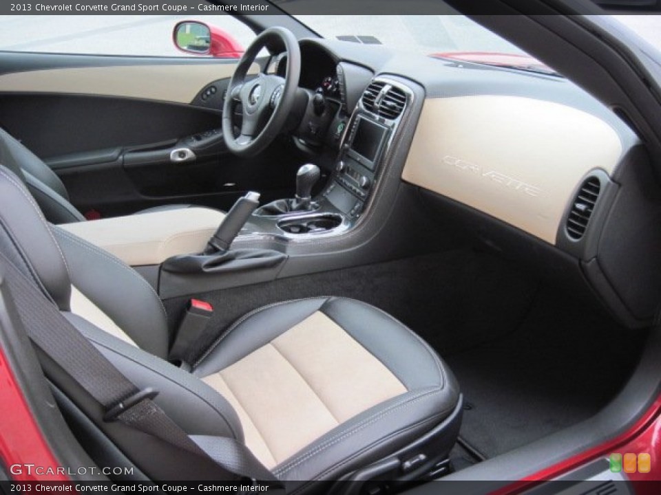 Cashmere Interior Photo for the 2013 Chevrolet Corvette Grand Sport Coupe #72747514
