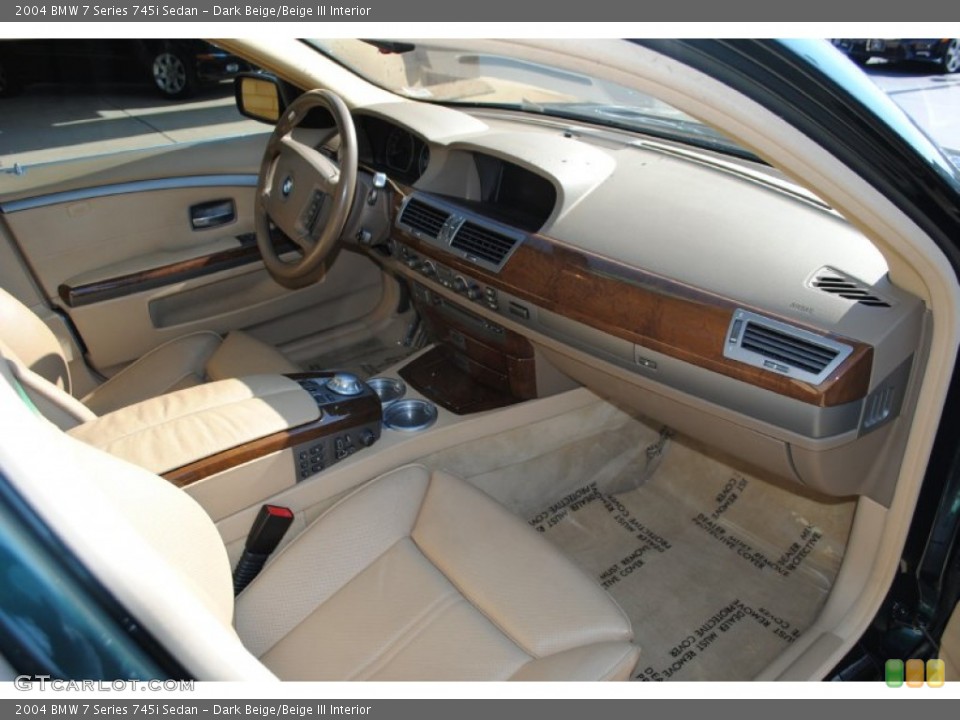 Dark Beige/Beige III Interior Dashboard for the 2004 BMW 7 Series 745i Sedan #72754477