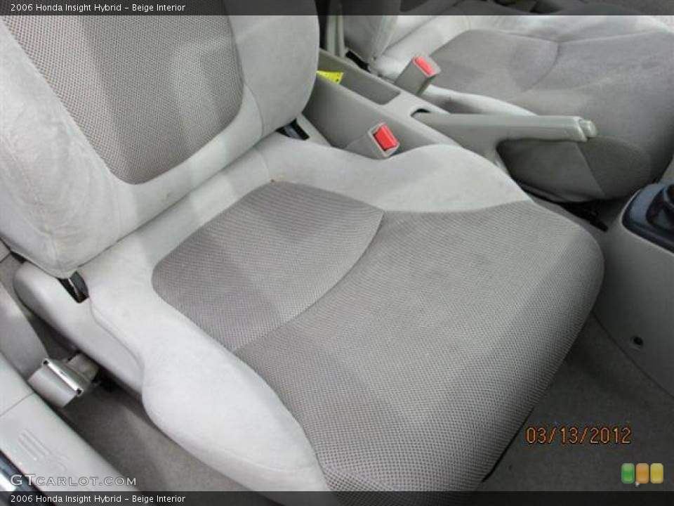 Beige Interior Photo for the 2006 Honda Insight Hybrid #72755474