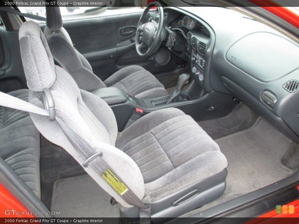 Graphite Interior Photo for the 2000 Pontiac Grand Prix GT Coupe #72756620