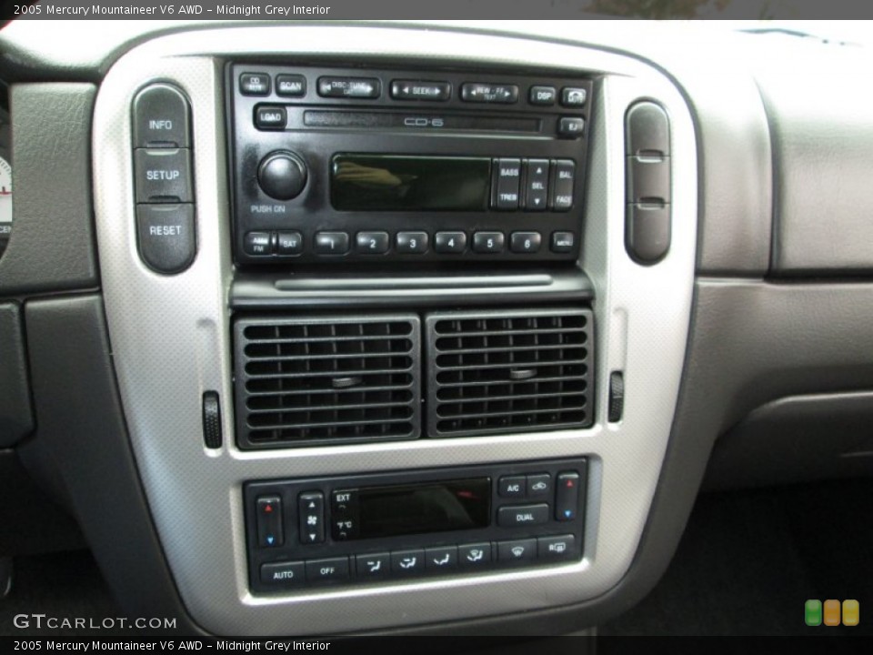 Midnight Grey Interior Controls for the 2005 Mercury Mountaineer V6 AWD #72762734