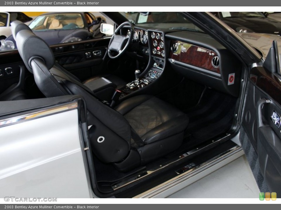 Black Interior Photo for the 2003 Bentley Azure Mulliner Convertible #72769448