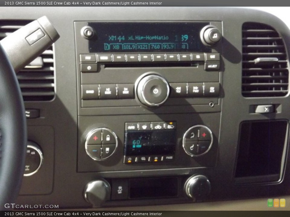 Very Dark Cashmere/Light Cashmere Interior Controls for the 2013 GMC Sierra 1500 SLE Crew Cab 4x4 #72775036