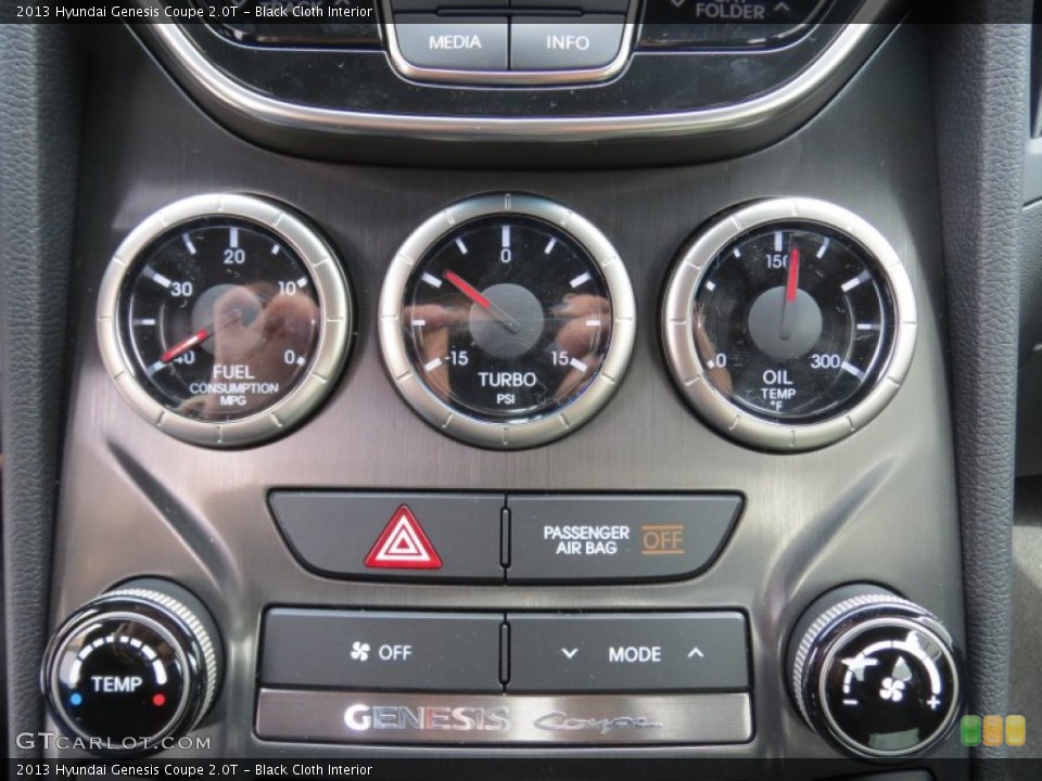 Black Cloth Interior Controls for the 2013 Hyundai Genesis Coupe 2.0T #72776326