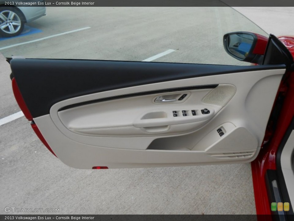 Cornsilk Beige Interior Door Panel for the 2013 Volkswagen Eos Lux #72780637