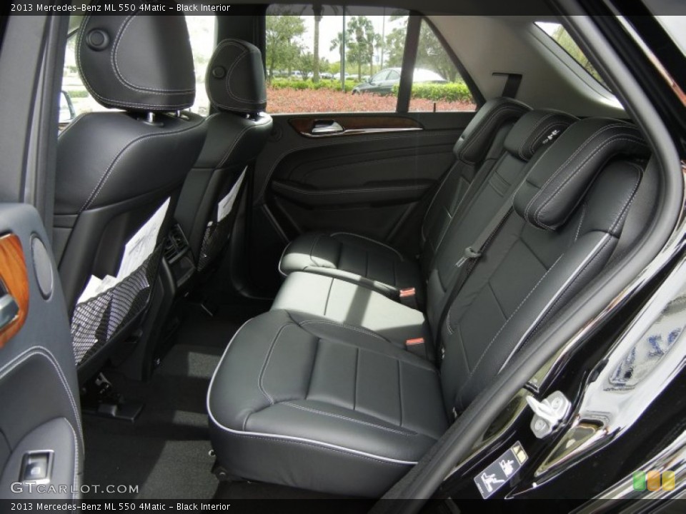 Black Interior Photo for the 2013 Mercedes-Benz ML 550 4Matic #72783139