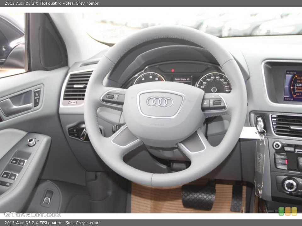 Steel Grey Interior Steering Wheel for the 2013 Audi Q5 2.0 TFSI quattro #72806512
