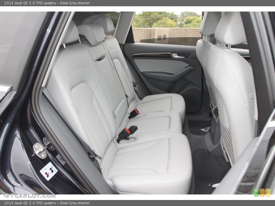 Steel Grey Interior Rear Seat for the 2013 Audi Q5 2.0 TFSI quattro #72806605
