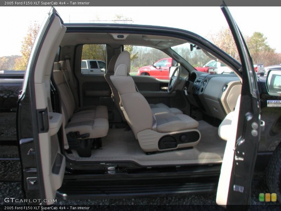 Tan Interior Photo for the 2005 Ford F150 XLT SuperCab 4x4 #72814882
