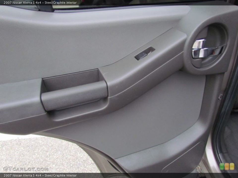 Steel/Graphite Interior Door Panel for the 2007 Nissan Xterra S 4x4 #72816034
