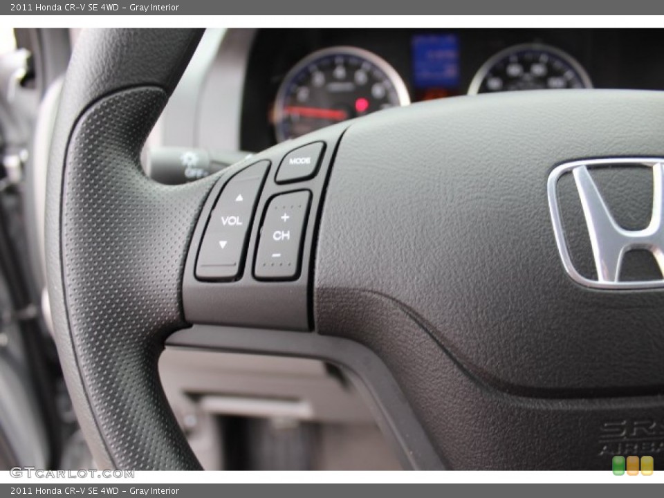 Gray Interior Controls for the 2011 Honda CR-V SE 4WD #72819307