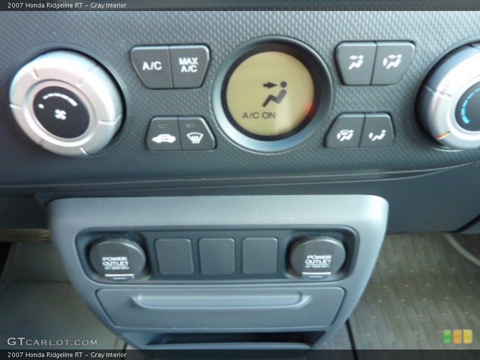 Gray Interior Controls for the 2007 Honda Ridgeline RT #72830440