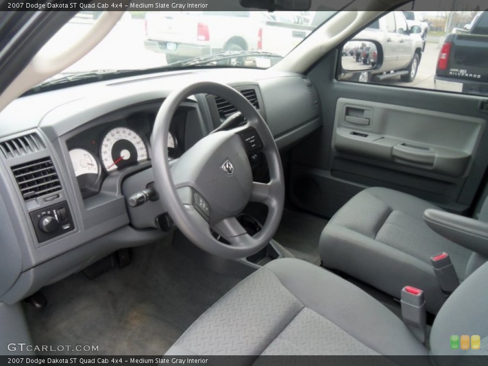 Medium Slate Gray Interior Photo for the 2007 Dodge Dakota ST Quad Cab 4x4 #72835788