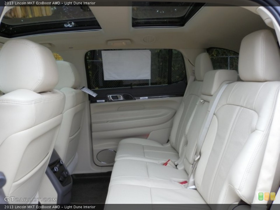 Light Dune Interior Photo for the 2013 Lincoln MKT EcoBoost AWD #72839742