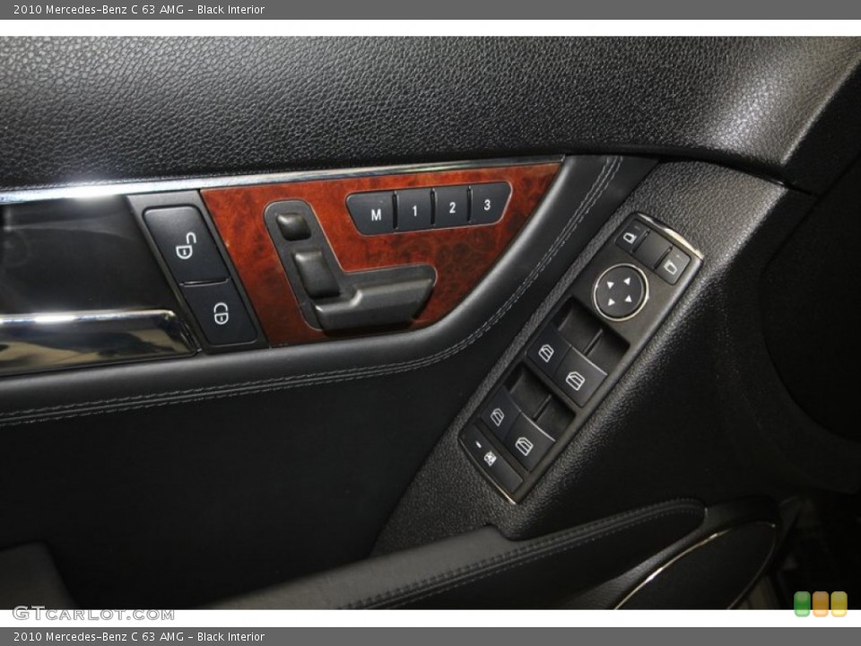 Black Interior Controls for the 2010 Mercedes-Benz C 63 AMG #72840760