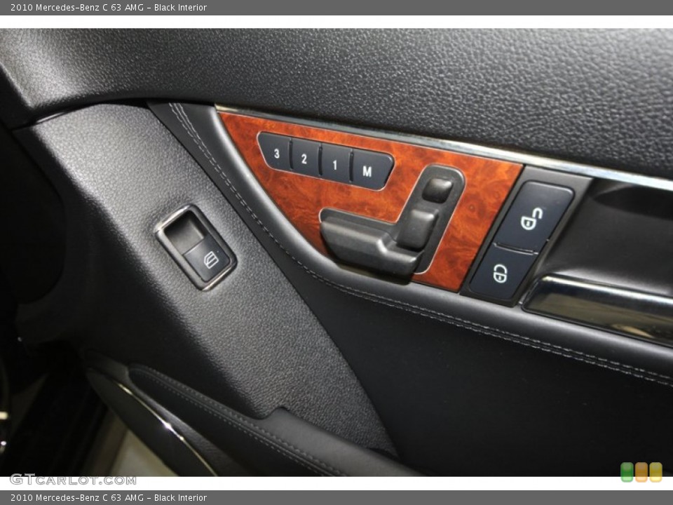 Black Interior Controls for the 2010 Mercedes-Benz C 63 AMG #72841332