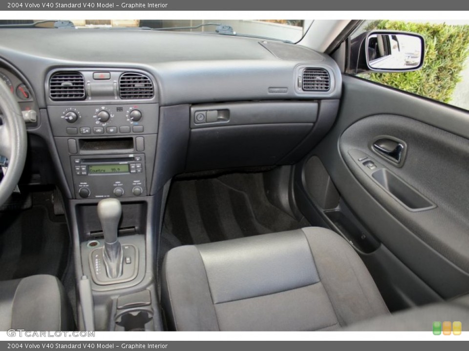 Graphite Interior Dashboard for the 2004 Volvo V40  #72846096