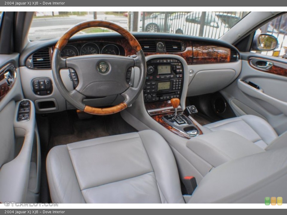 Dove 2004 Jaguar XJ Interiors