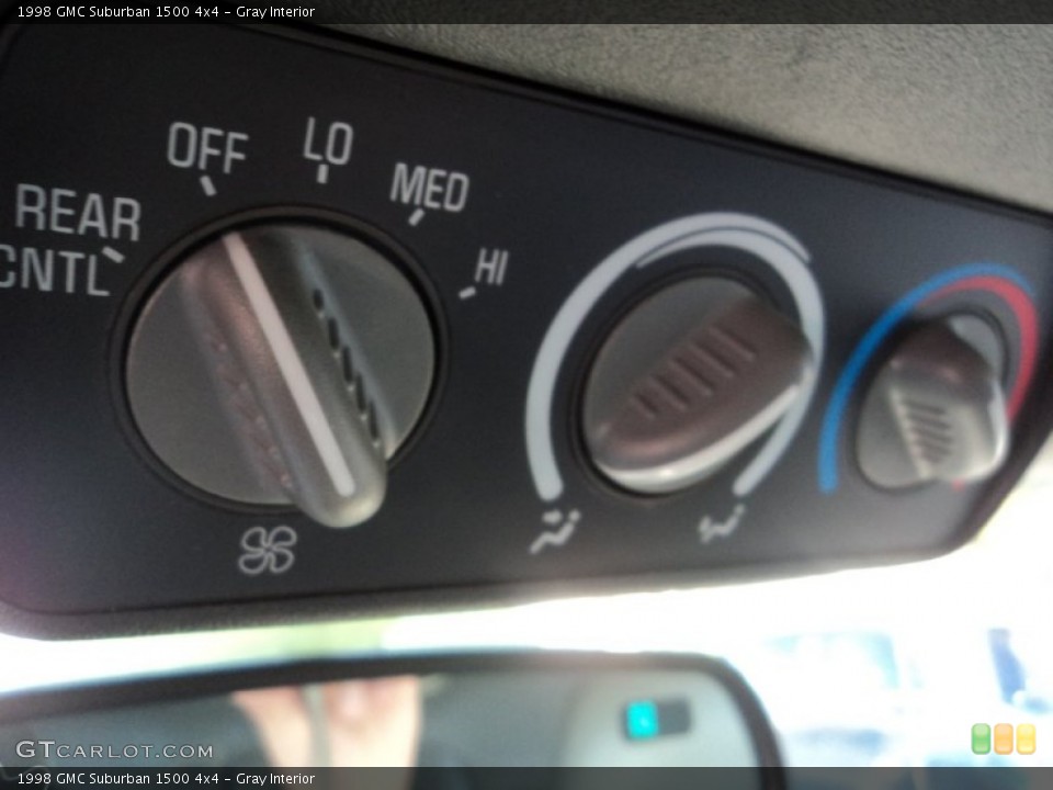 Gray Interior Controls for the 1998 GMC Suburban 1500 4x4 #72868533