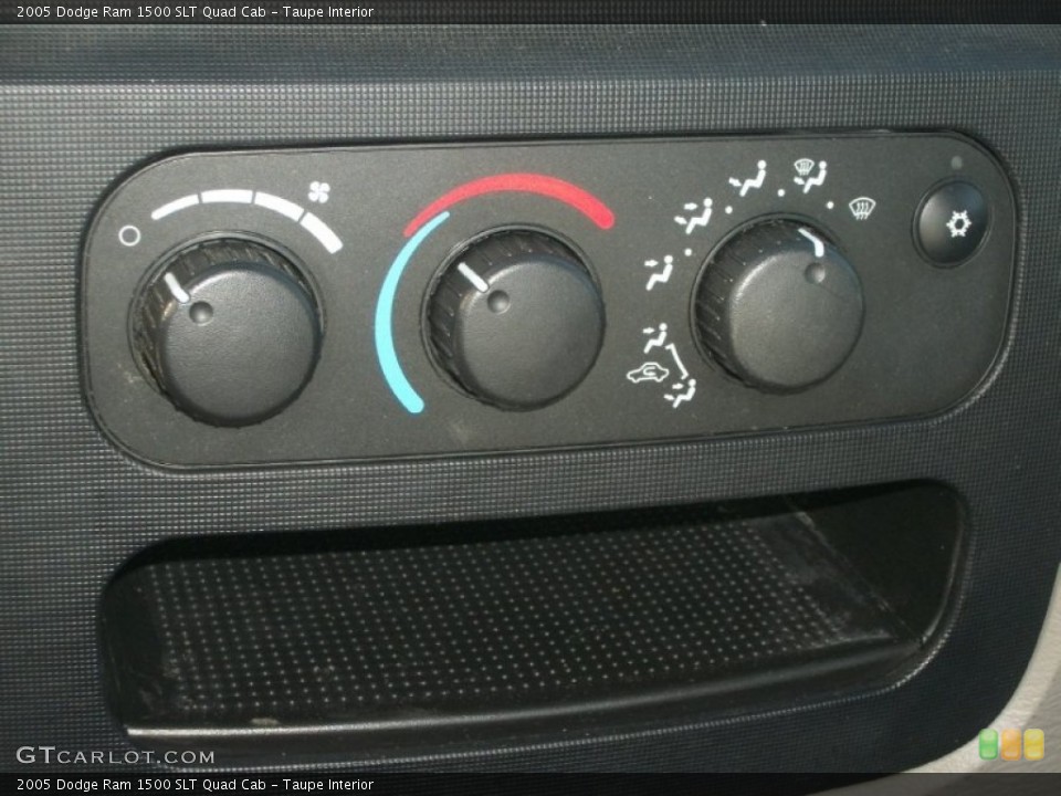 Taupe Interior Controls for the 2005 Dodge Ram 1500 SLT Quad Cab #72875778