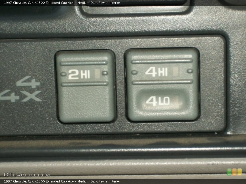 Medium Dark Pewter Interior Controls for the 1997 Chevrolet C/K K1500 Extended Cab 4x4 #72876638