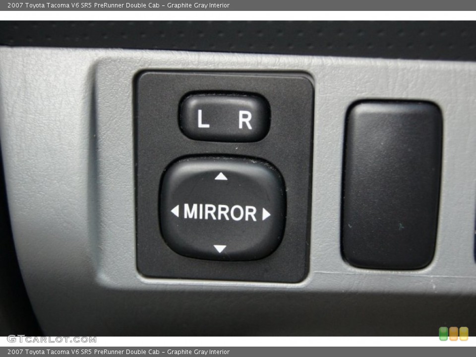 Graphite Gray Interior Controls for the 2007 Toyota Tacoma V6 SR5 PreRunner Double Cab #72880248