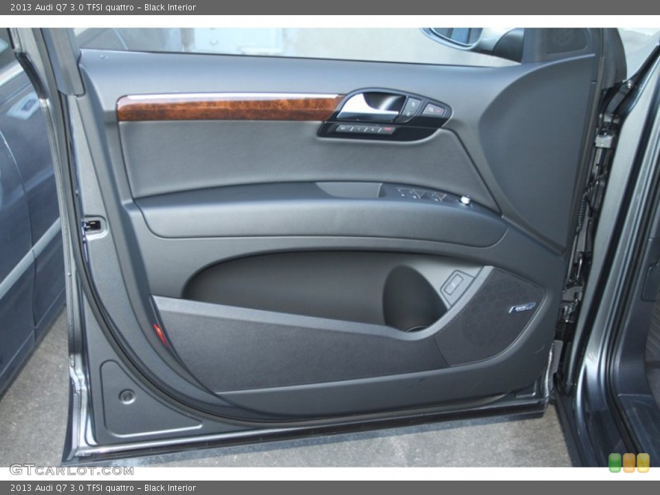 Black Interior Door Panel for the 2013 Audi Q7 3.0 TFSI quattro #72897975