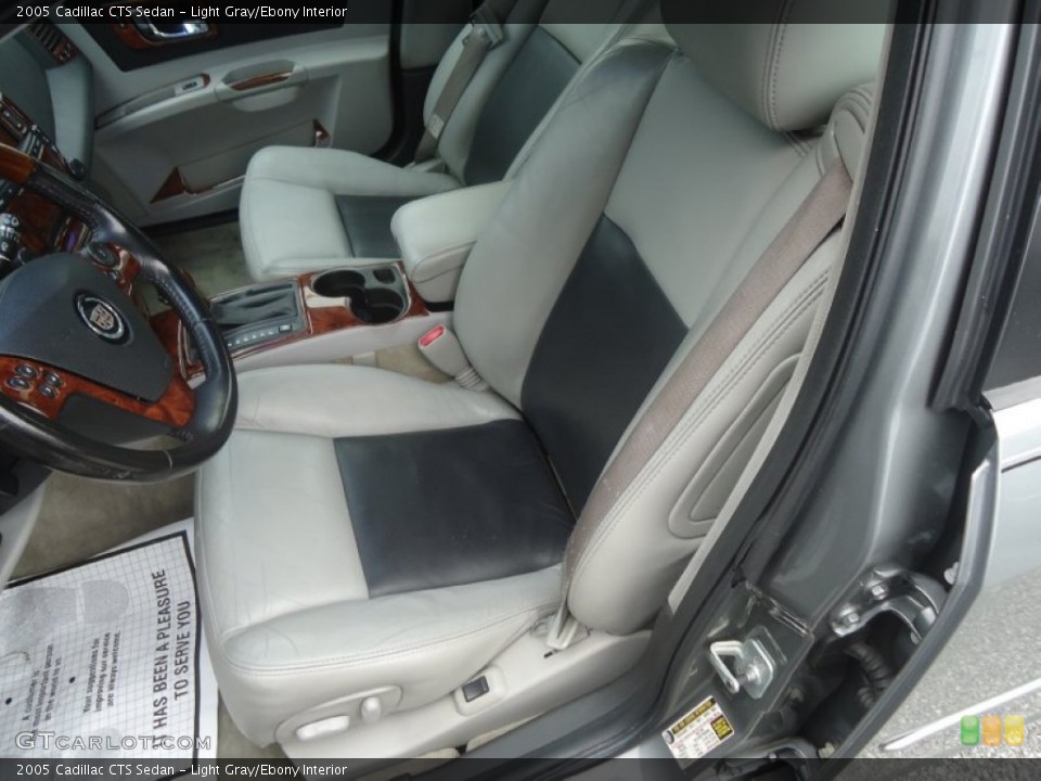 Light Gray/Ebony Interior Front Seat for the 2005 Cadillac CTS Sedan #72908842