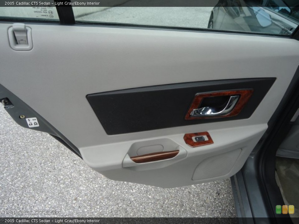Light Gray/Ebony Interior Door Panel for the 2005 Cadillac CTS Sedan #72909115