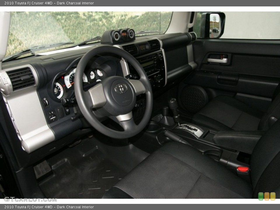 Dark Charcoal Interior Photo for the 2010 Toyota FJ Cruiser 4WD #72914299
