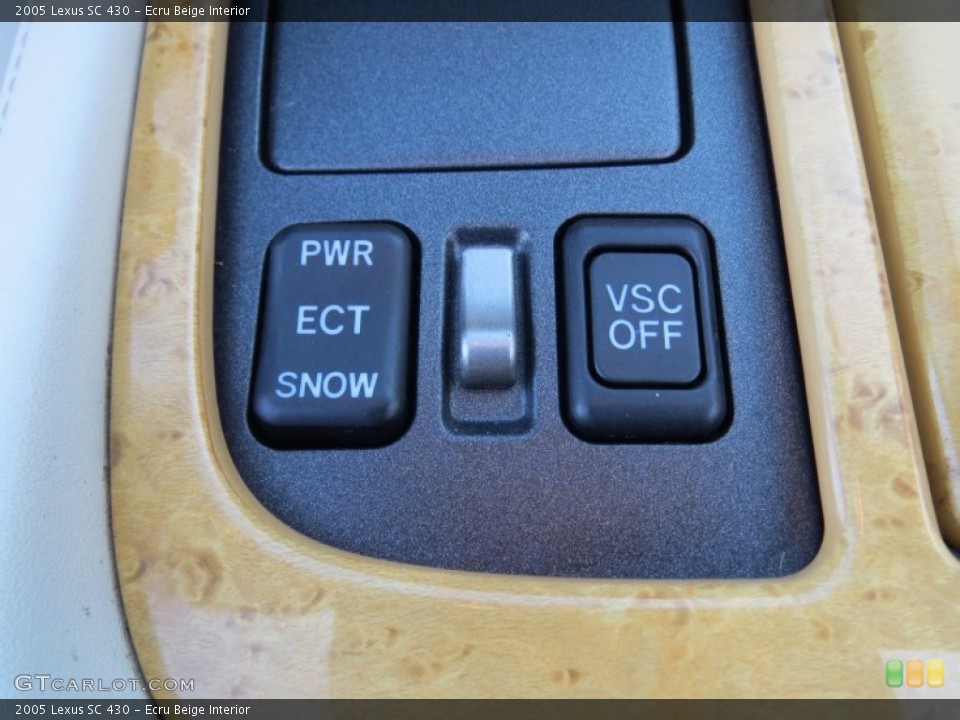 Ecru Beige Interior Controls for the 2005 Lexus SC 430 #72915442