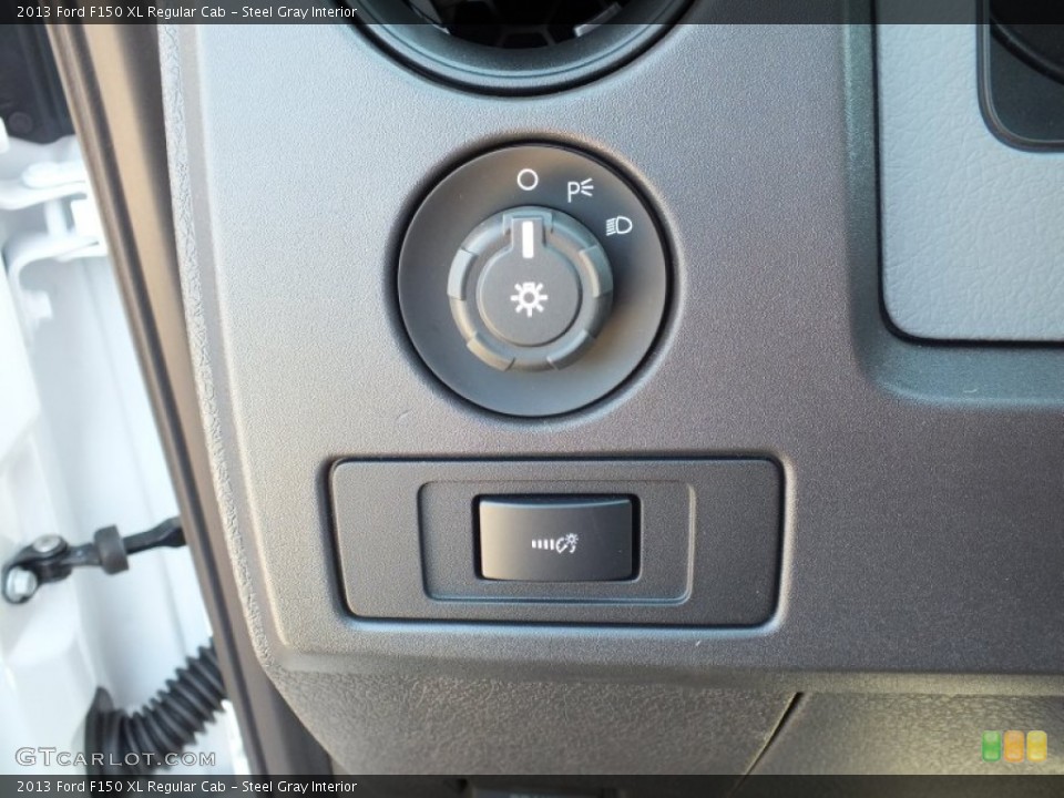 Steel Gray Interior Controls for the 2013 Ford F150 XL Regular Cab #72920809