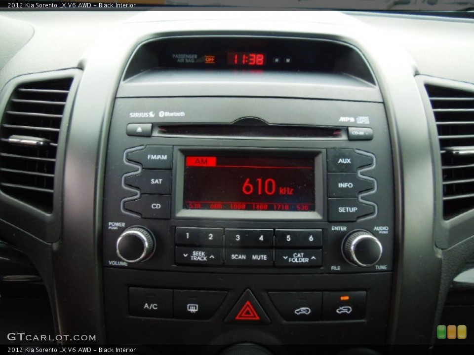 Black Interior Controls for the 2012 Kia Sorento LX V6 AWD #72922159