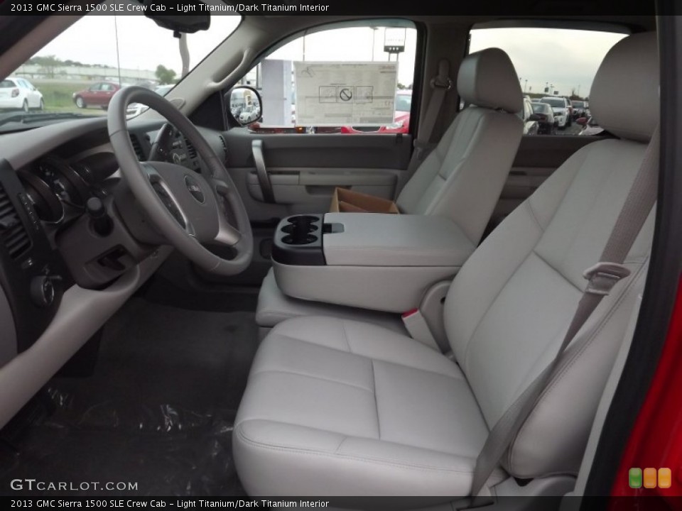 Light Titanium/Dark Titanium Interior Photo for the 2013 GMC Sierra 1500 SLE Crew Cab #72923947