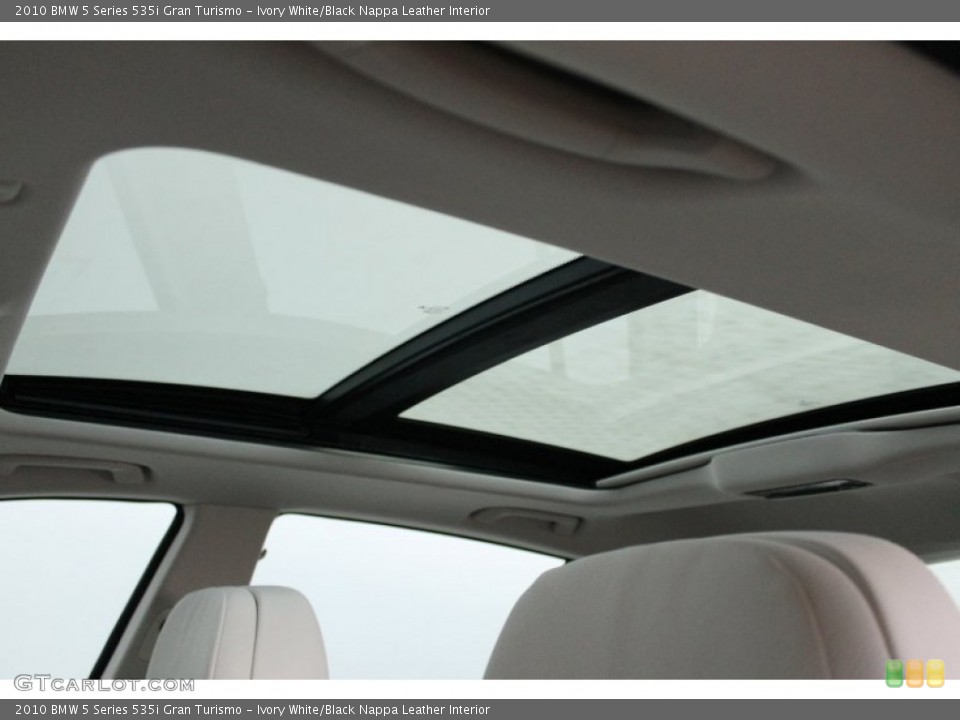 Ivory White/Black Nappa Leather Interior Sunroof for the 2010 BMW 5 Series 535i Gran Turismo #72931632